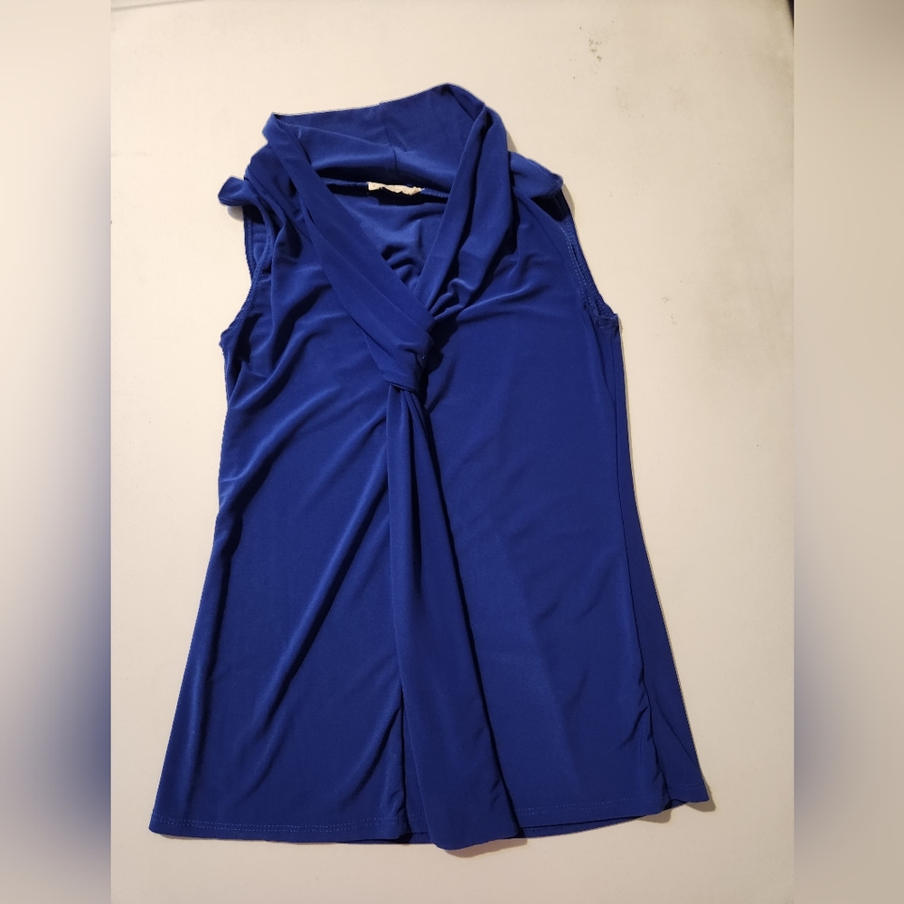 Prospect Blvd size small blouse